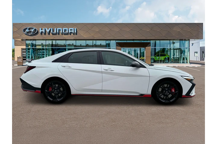 $31985 : Hyundai ELANTRA N 2025 4dr S image 9