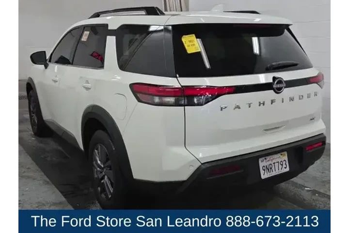 $26950 : Nissan Pathfinder 2022 SV 4d image 5