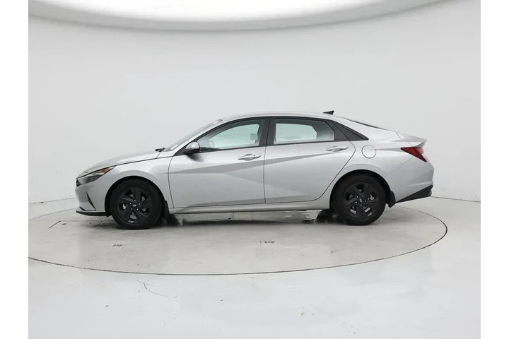 $20998 : Hyundai ELANTRA 2023 SEL 4dr image 3