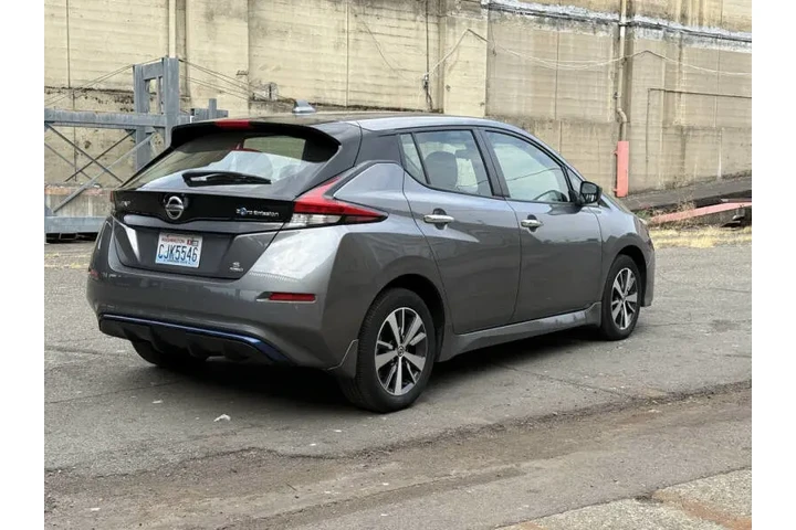 $17888 : 2021 LEAF S PLUS image 9