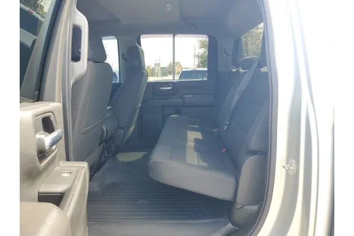 $39500 : Chevrolet Silverado 2500HD 2 image 10