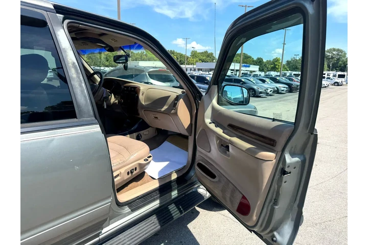 $2980 : 1999 Explorer 4dr 112" WB Edd image 8