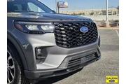 $39777 : Ford Explorer 2025 AWD ST-Li thumbnail