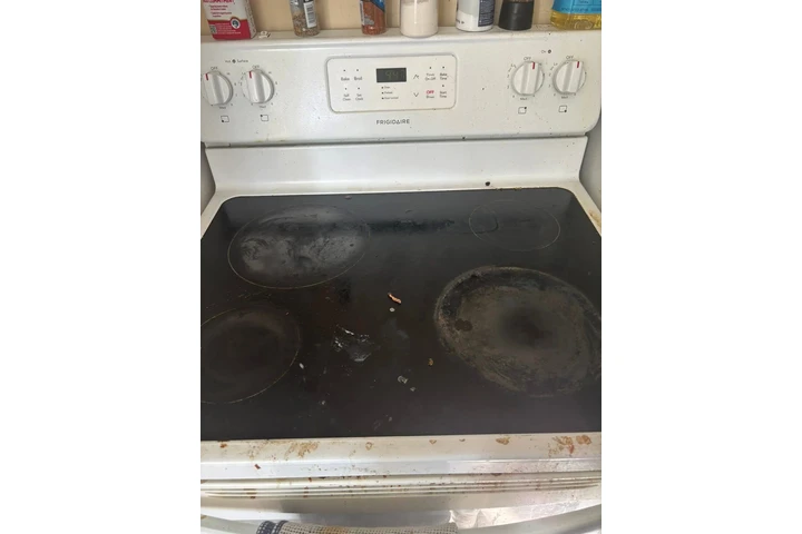 Gaby's cleaning service image 7