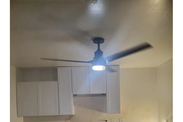 $1300 : Ingelwood image 3