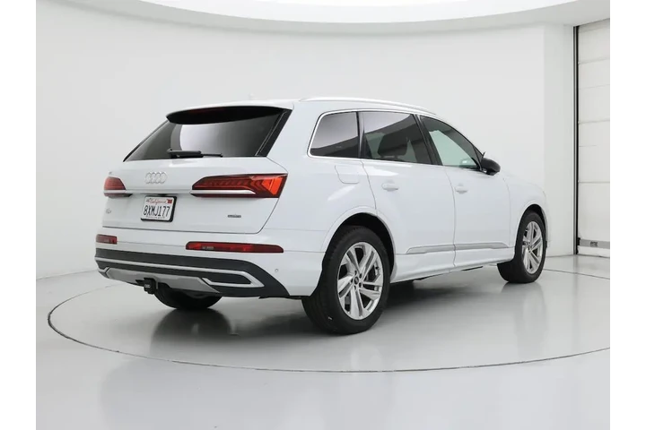 $32998 : Audi Q7 2021 AWD quattro Pre image 8