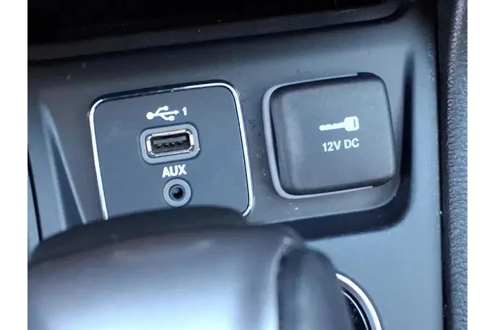 $17988 : Jeep Cherokee 2020 4x4 Limit image 9