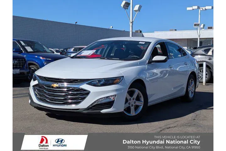$16455 : Chevrolet Malibu 2024 LT 4dr image 1