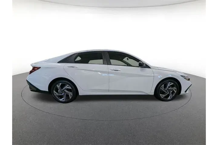 $19700 : Hyundai ELANTRA 2025 SEL Spo image 3