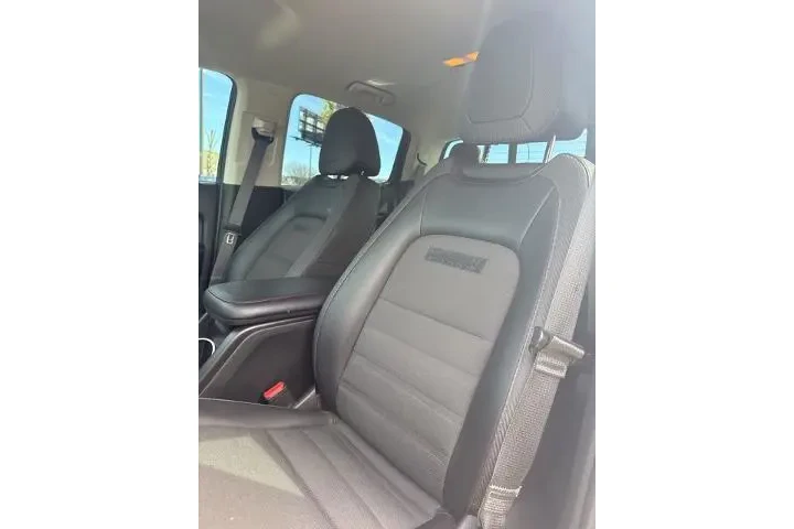 $28768 : GMC Canyon 2019 4x4 All Terr image 10