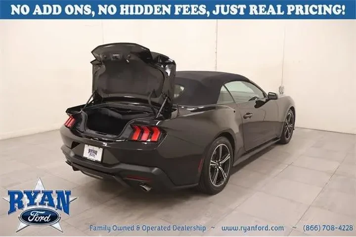 Ford Mustang 2024 EcoBoost P image 6