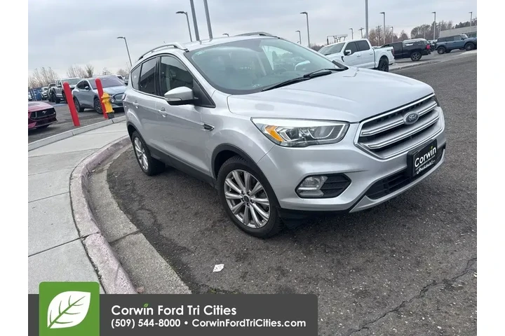 $12989 : Ford Escape 2017 AWD Titaniu image 4