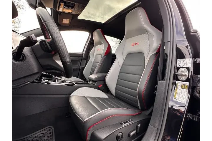 $28495 : Volkswagen Golf GTI 2023 SE image 4