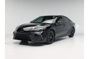 $33998 : Toyota Camry 2026 SE 4dr Sed thumbnail