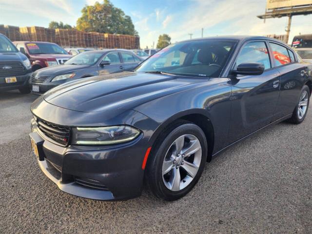 $12599 : 2016 Charger SXT image 4