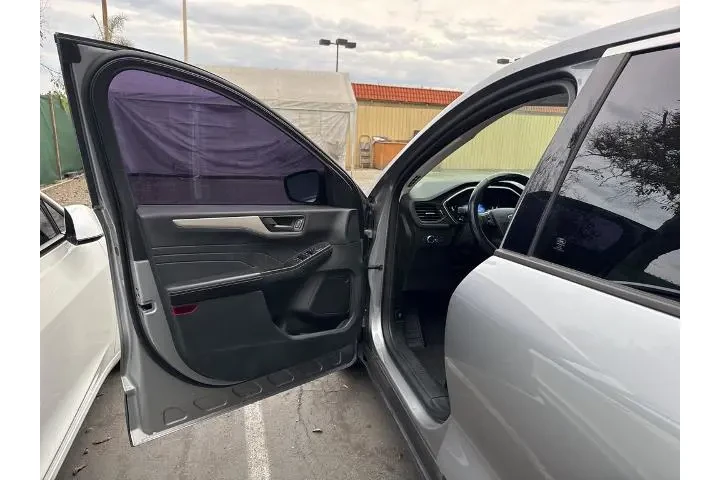 $16249 : Ford Escape Hybrid 2022 SE 4 image 5