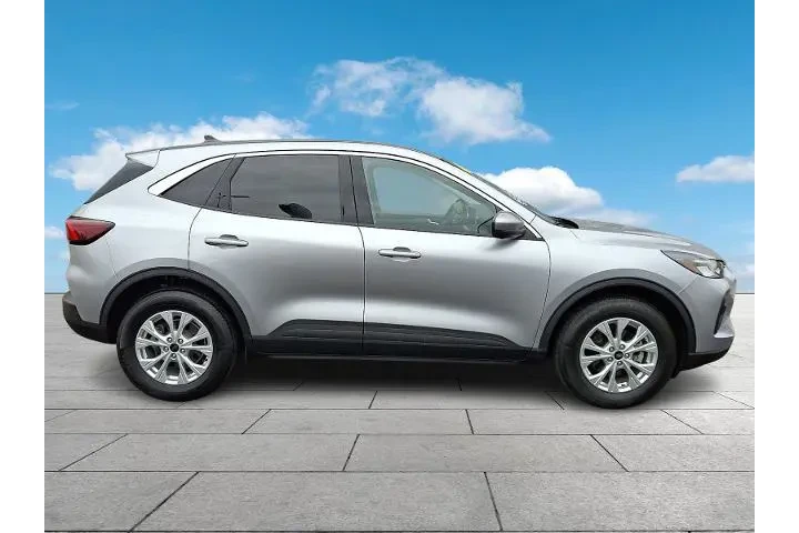 $23797 : Ford Escape 2023 AWD Active image 7