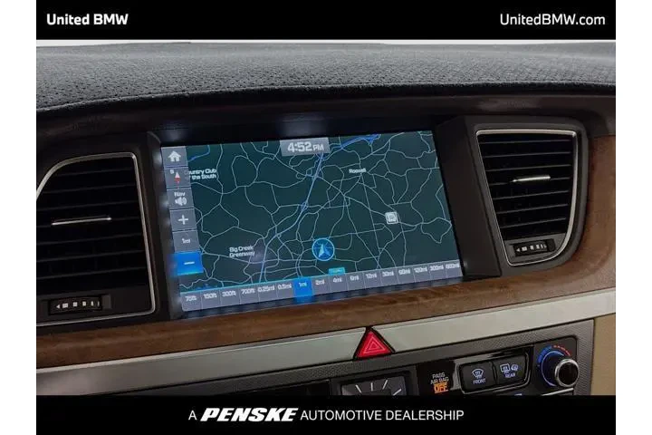 $14495 : Hyundai Genesis 2015 3.8L 4d image 10