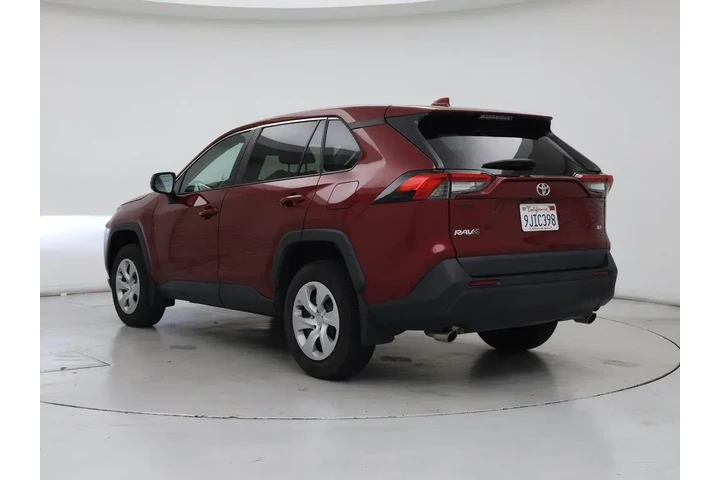 $27998 : Toyota RAV4 2023 LE 4dr SUV image 2