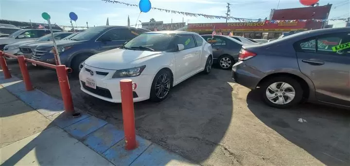 $2000 : Scion TC image 5