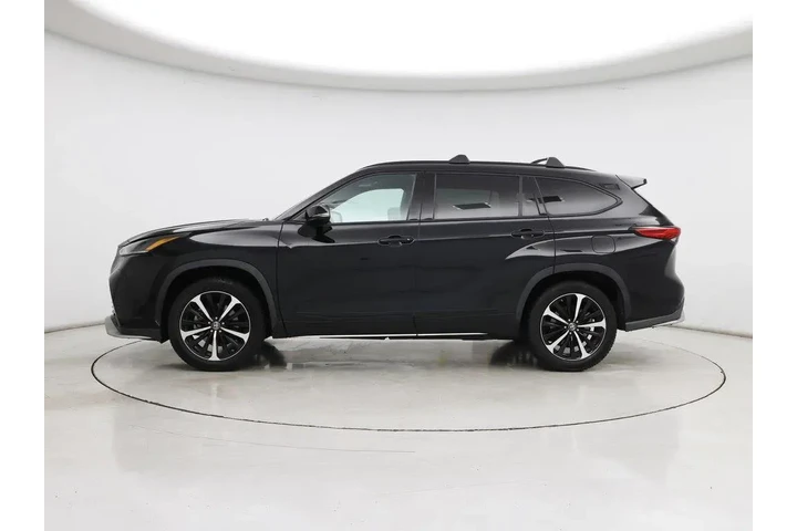 $30998 : Toyota Highlander 2021 XSE 4 image 3