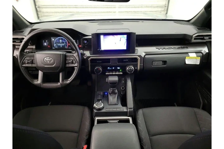 $38998 : Toyota Tacoma 2025 4x4 SR5 4 image 9