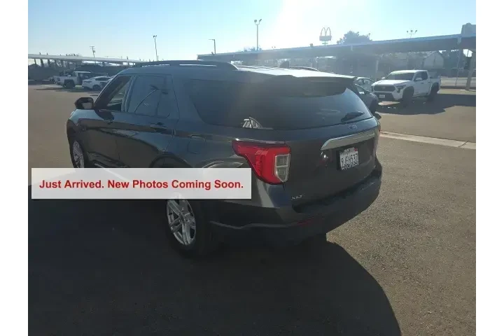 $23500 : Ford Explorer 2020 AWD XLT 4 image 4