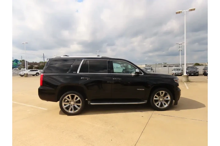 $27999 : Chevrolet Tahoe 2016 4x2 LTZ image 9