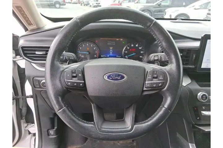 $19912 : Ford Explorer 2020 AWD XLT 4 image 10