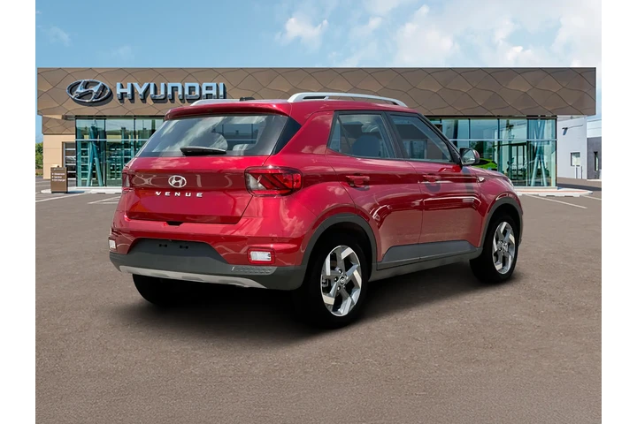 $18560 : Hyundai VENUE 2024 SEL 4dr C image 7
