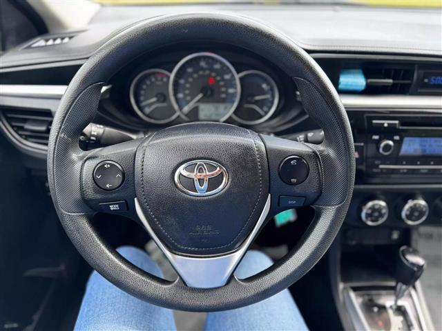 $10900 : 2014 TOYOTA COROLLA image 1