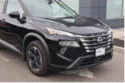 $23810 : Nissan Rogue 2025 AWD SV 4dr thumbnail