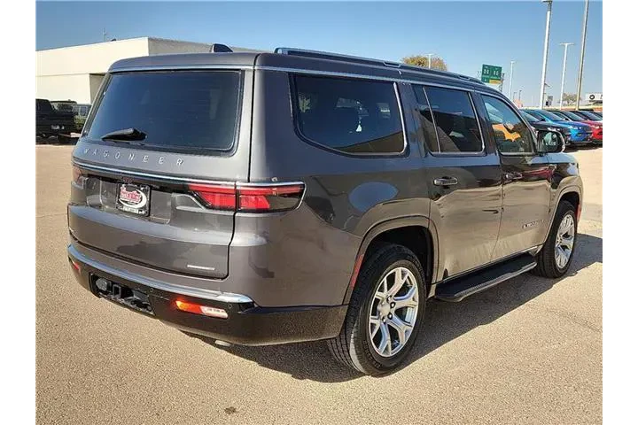 $38995 : Jeep Wagoneer 2022 image 4