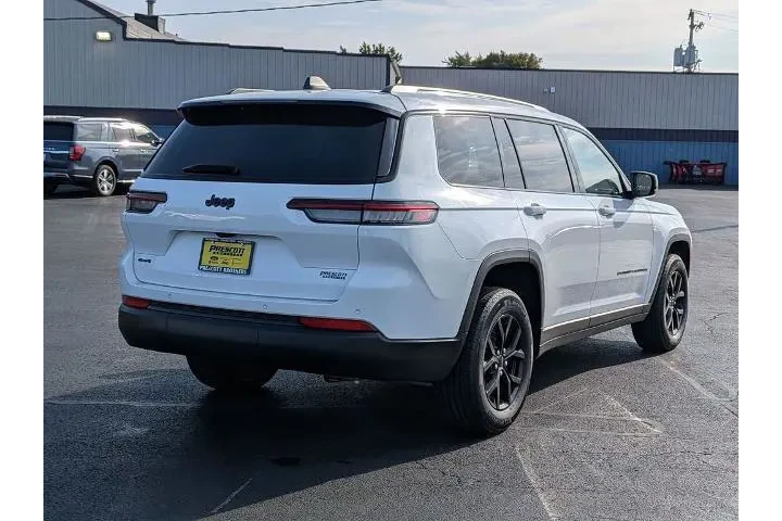 $35777 : Jeep Grand Cherokee L 2024 4 image 7