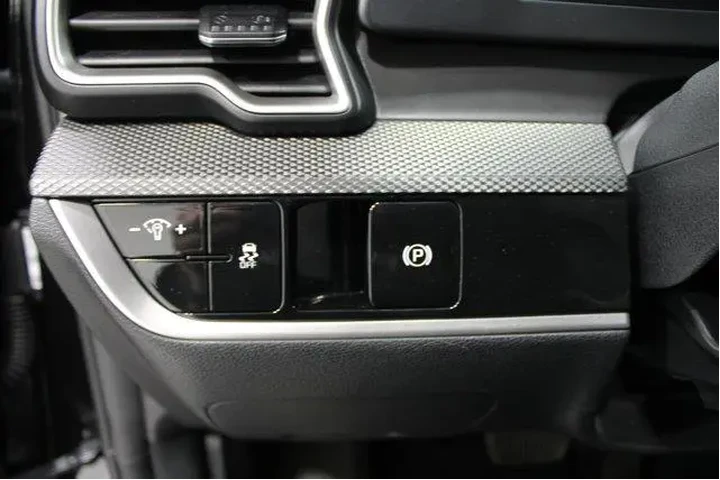 $24975 : Kia Sportage 2024 AWD LX 4dr image 8