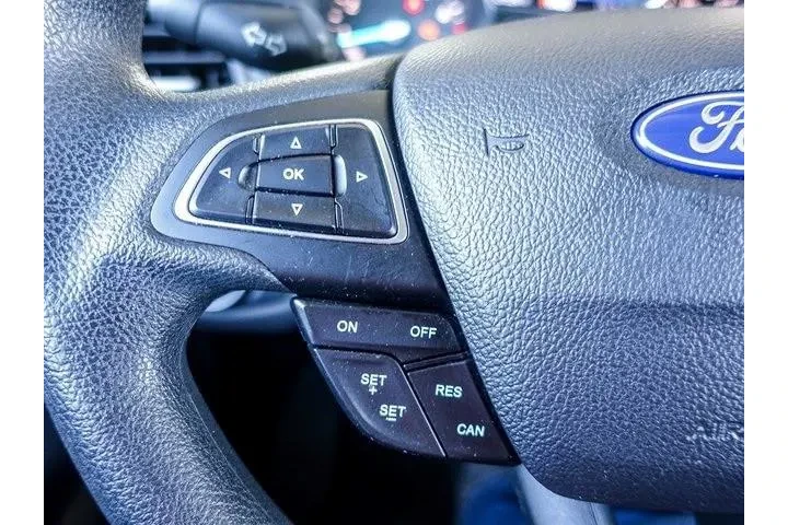 $8298 : Ford Escape 2019 SE 4dr SUV image 9