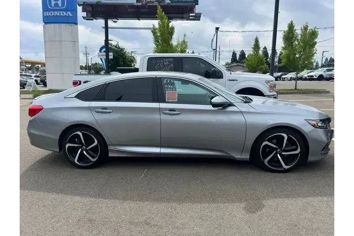 $17575 : Honda Accord 2018 Sport 4dr image 5