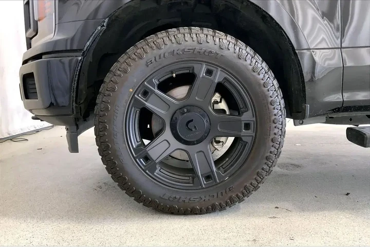 $23901 : Ford F-150 2019 4x4 XL 4dr S image 6