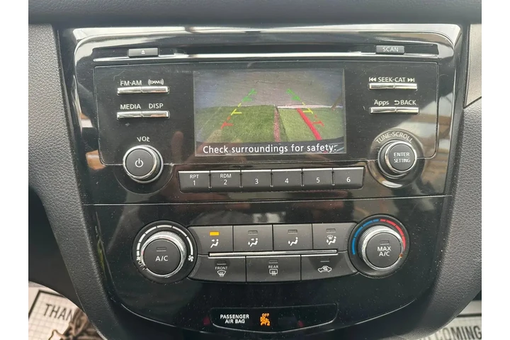 $8000 : 2015 NISSAN ROGUE2015 NISSAN image 9