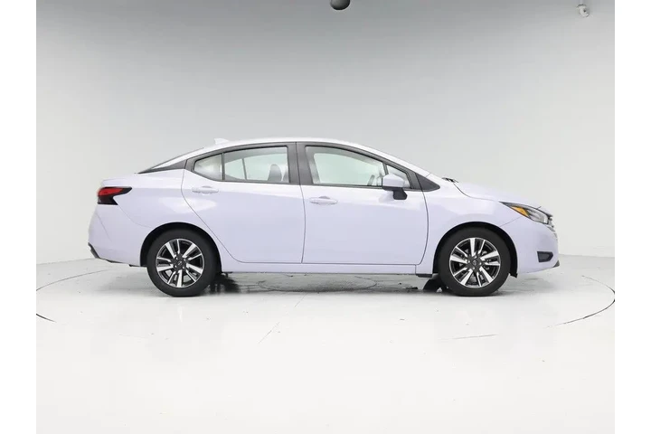 $18998 : Nissan Versa 2025 SV 4dr Sed image 7