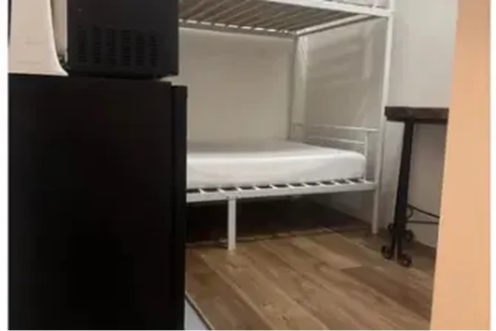 $750 : Sur Centro Vernon y Normandie image 2