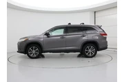 $28998 : Toyota Highlander 2019 XLE 4 thumbnail