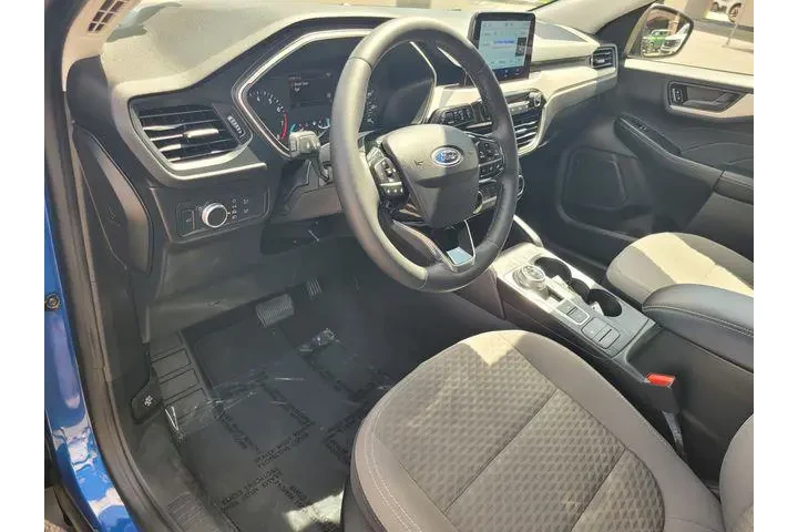 $22340 : Ford Escape 2022 AWD SE 4dr image 9
