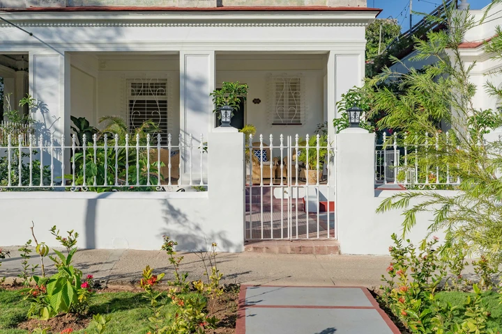 $150000 : Casa - Hostal ,Habana Cuba image 6