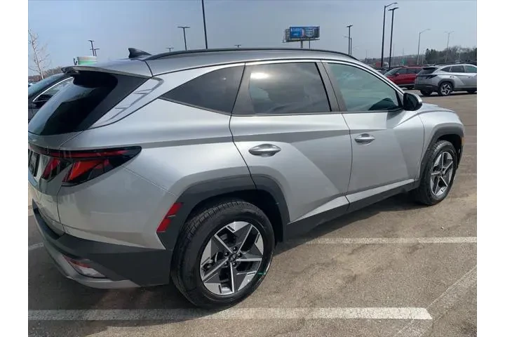 $23836 : Hyundai TUCSON 2025 AWD SEL image 6