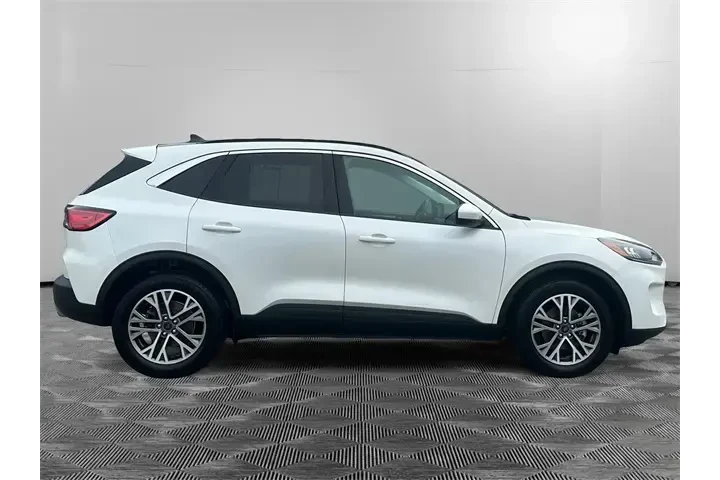 $19375 : Ford Escape 2022 AWD SEL 4dr image 6