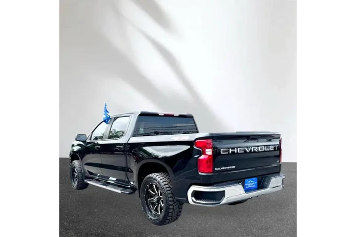 $27990 : 2019 Silverado 1500 LT image 6