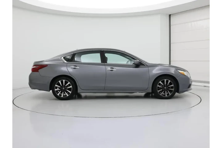 $13998 : Nissan Altima 2018 2.5 SV 4d image 7