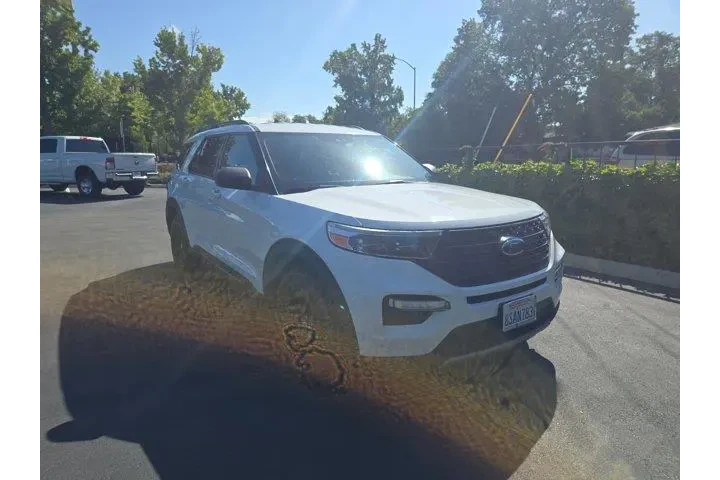 $25995 : Ford Explorer 2020 XLT 4dr S image 1