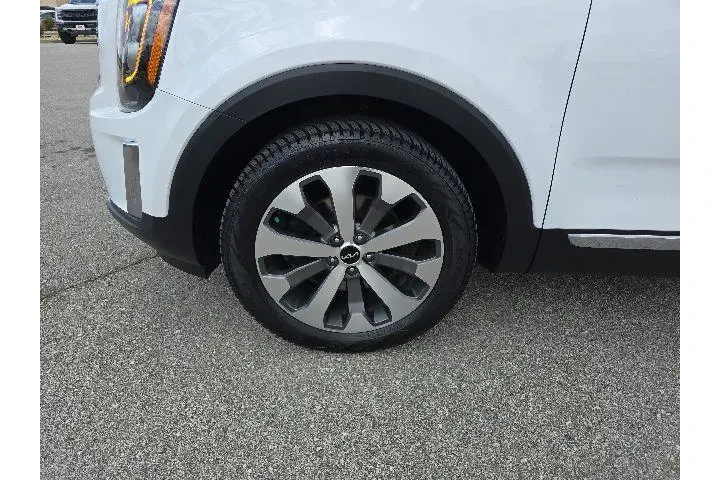 $30500 : Kia Telluride 2022 EX 4dr SU image 9
